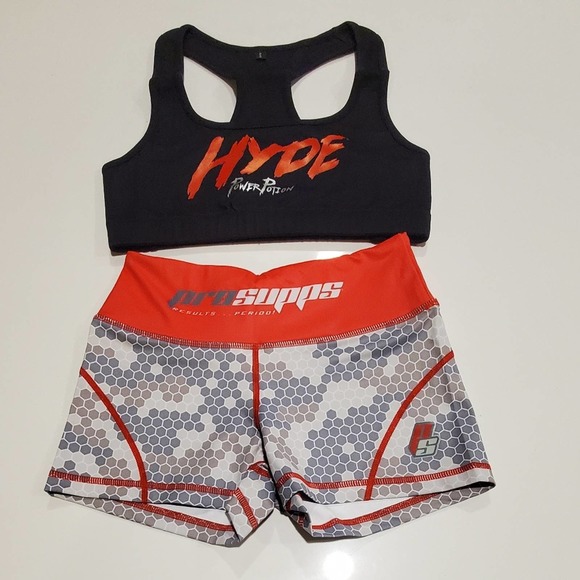 Prosupps Hyde Sports Bra and Hex Camo Compression Shorts Size Small - Picture 1 of 3